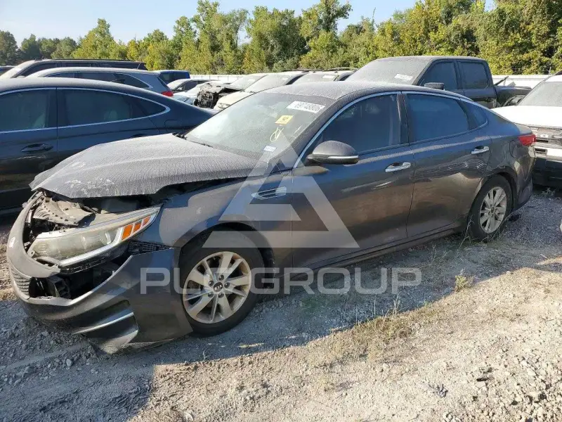2017 KIA Optima photo