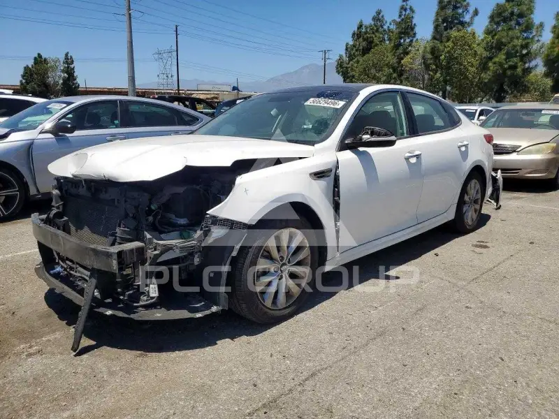 2017 KIA Optima фото