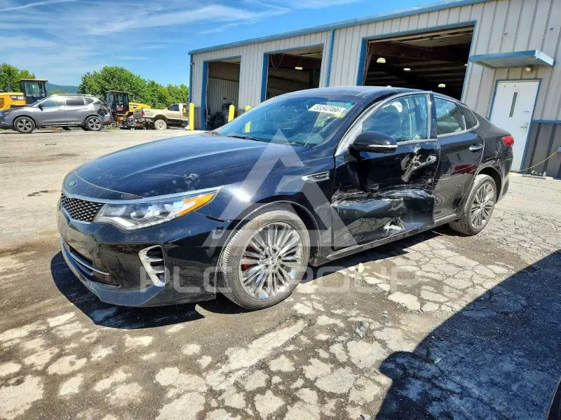 2017 KIA Optima photo