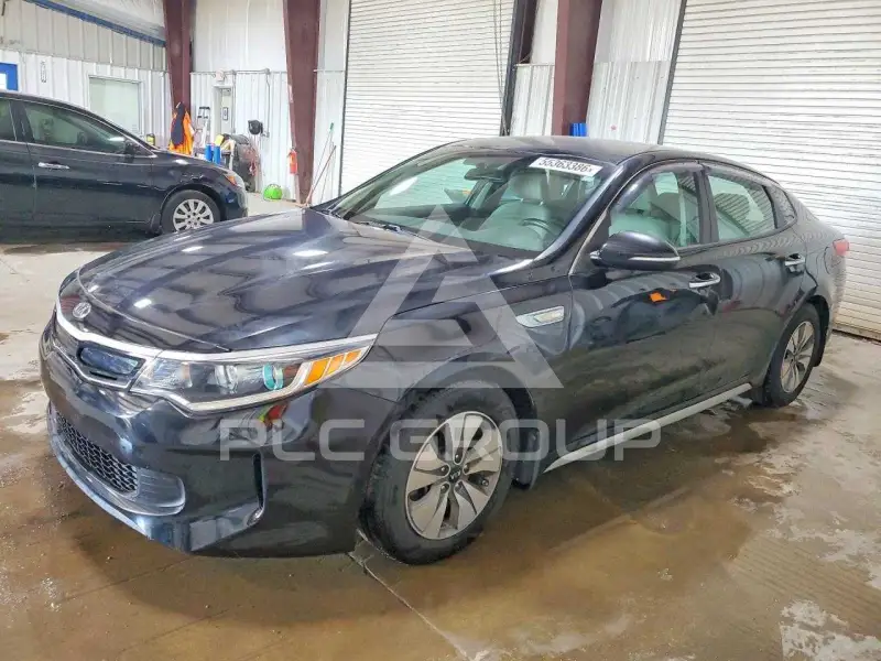 2017 KIA Optima photo