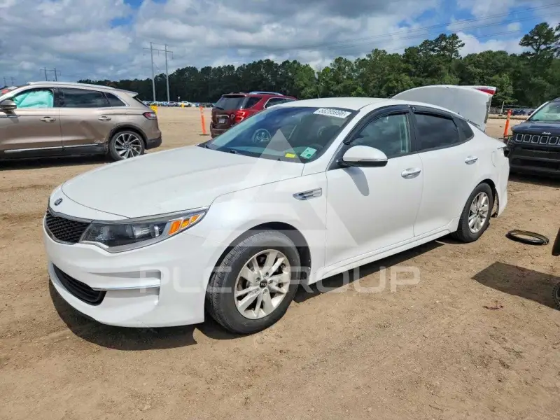 2017 KIA Optima photo