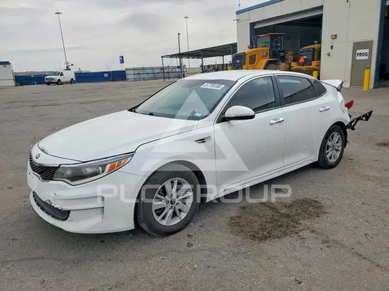 2017 KIA Optima фото