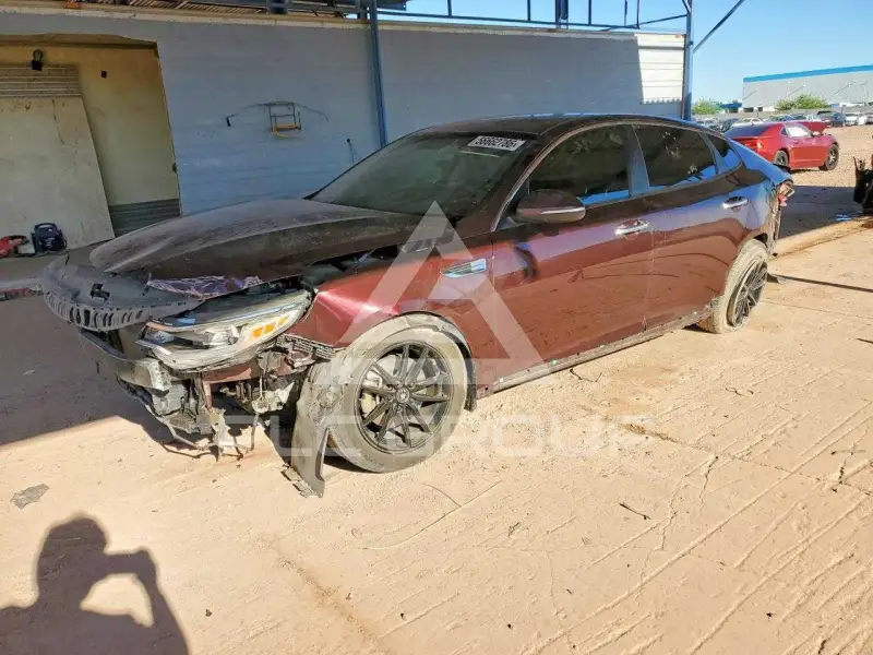 2017 KIA Optima photo
