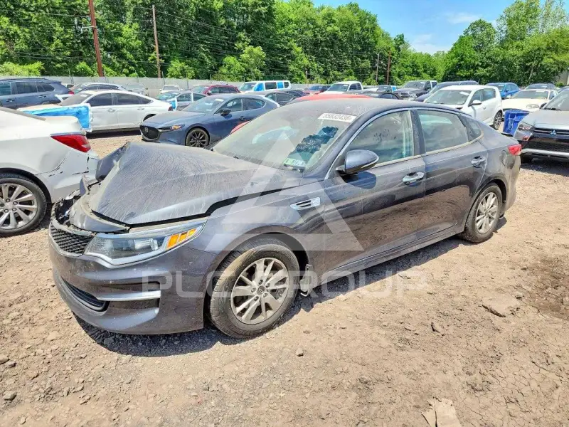 2017 KIA Optima photo