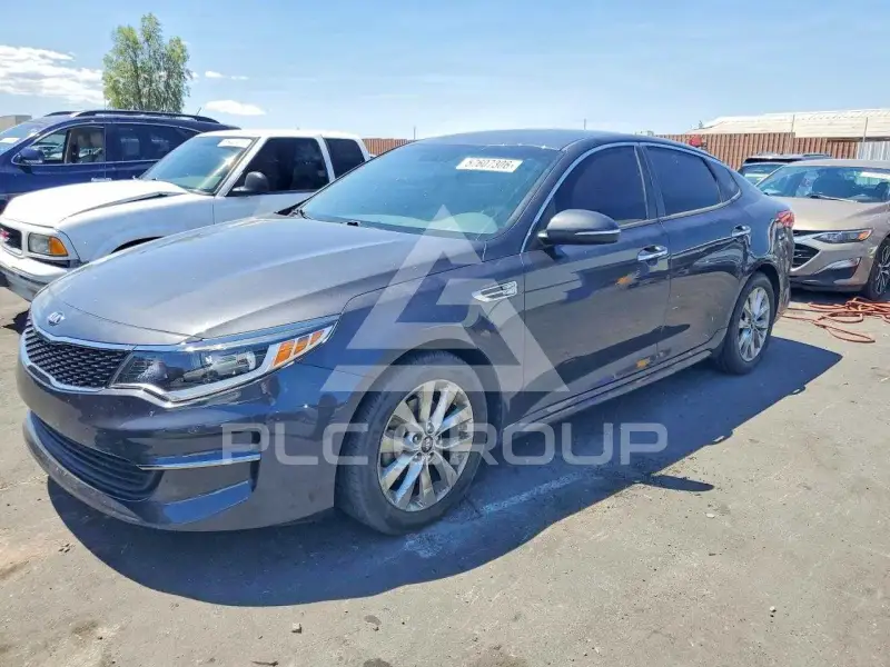 2017 KIA Optima фото