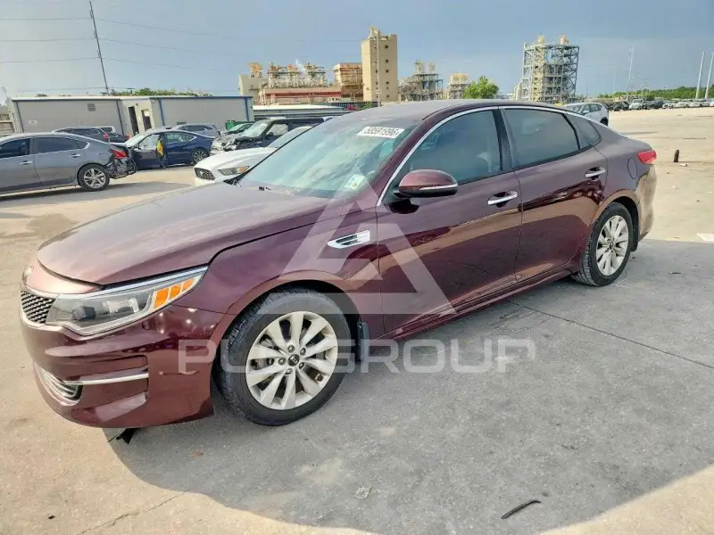 2017 KIA Optima photo