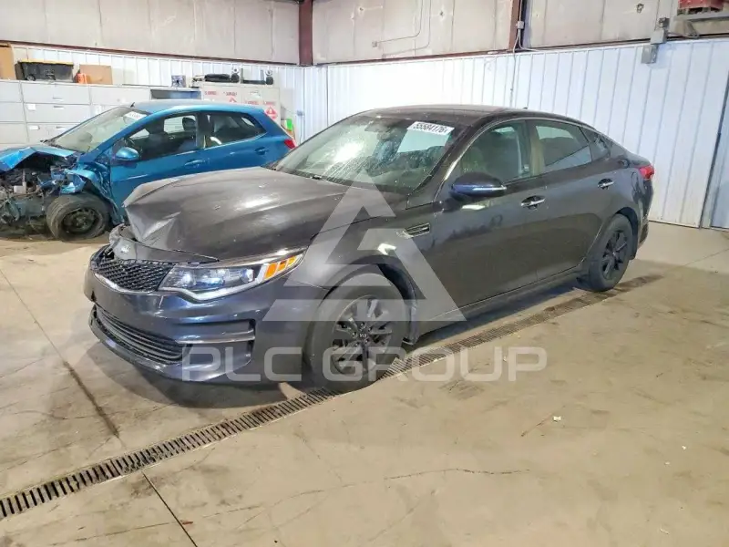 2017 KIA Optima photo