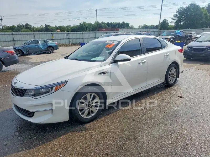 2017 KIA Optima фото