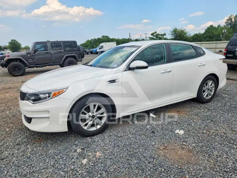 2017 KIA Optima фото