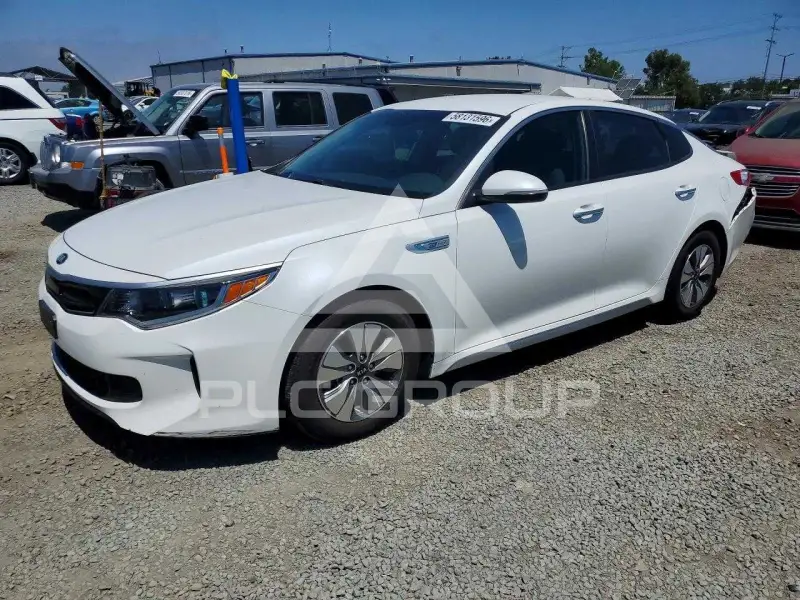 2017 KIA Optima photo