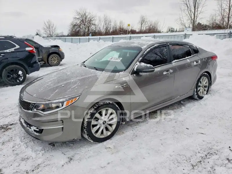 2017 KIA Optima фото