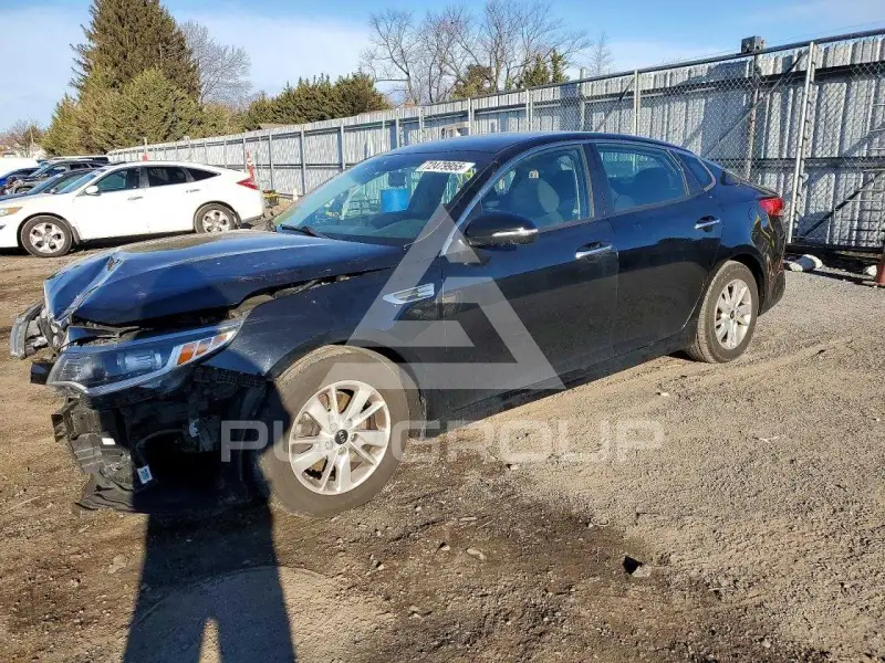 2017 KIA Optima фото
