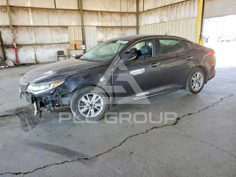 2017 KIA Optima photo