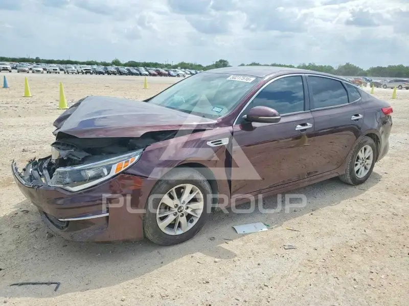 2017 KIA Optima photo