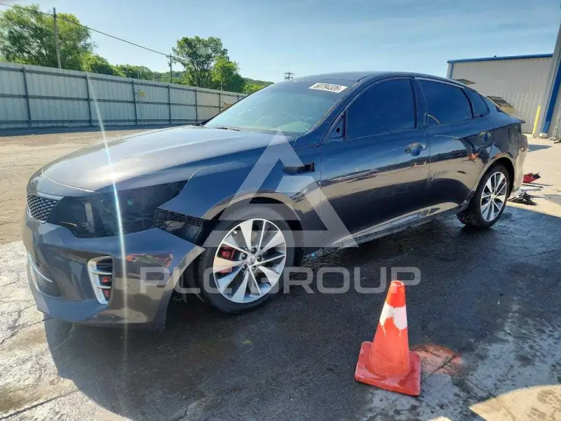 2017 KIA Optima фото