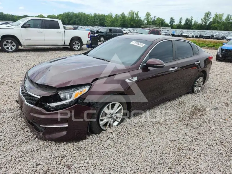 2017 KIA Optima фото