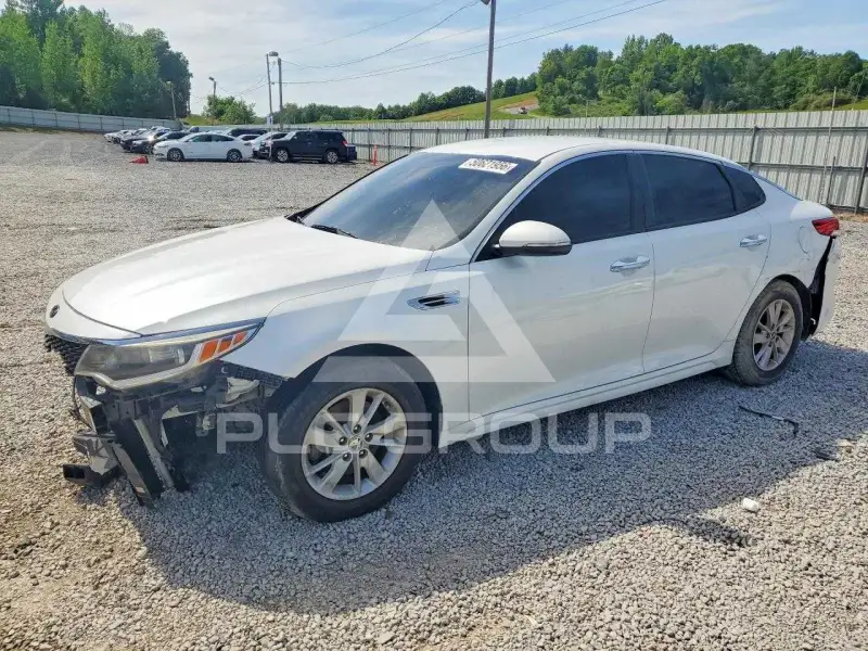 2017 KIA Optima фото