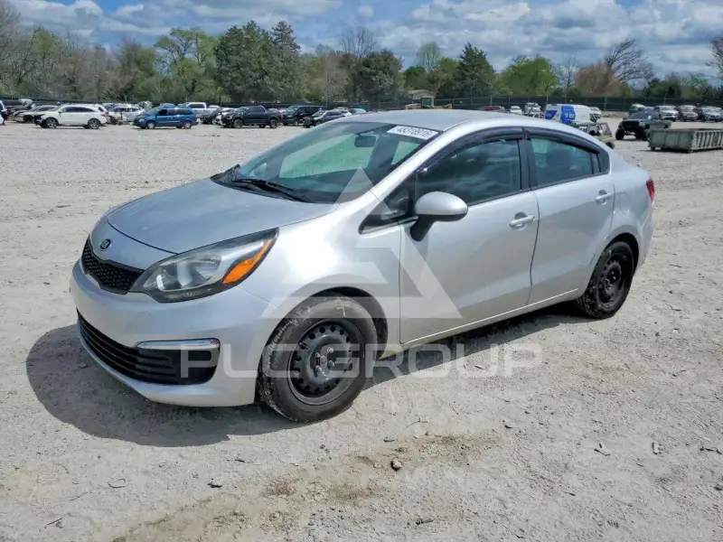 2017 KIA Rio photo