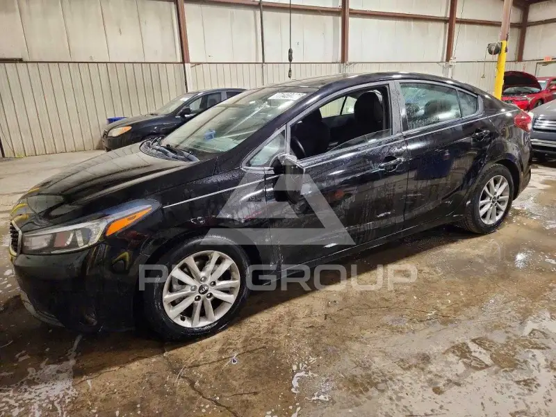 2017 KIA Forte фото