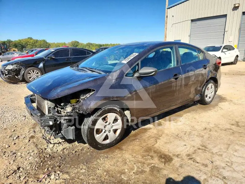2017 KIA Forte photo