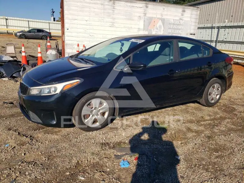 2017 KIA Forte photo