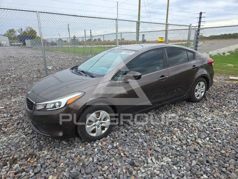 2017 KIA Forte фото