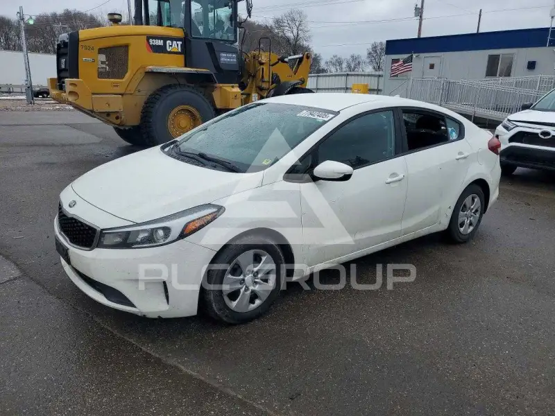 2017 KIA Forte фото