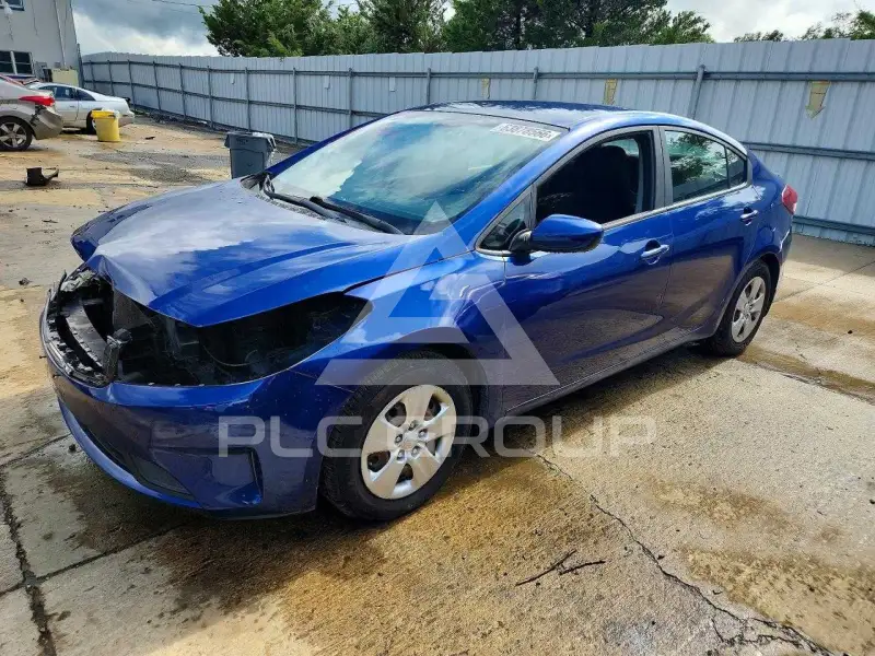 2017 KIA Forte photo