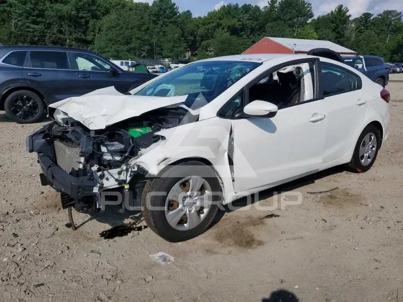 2017 KIA Forte фото
