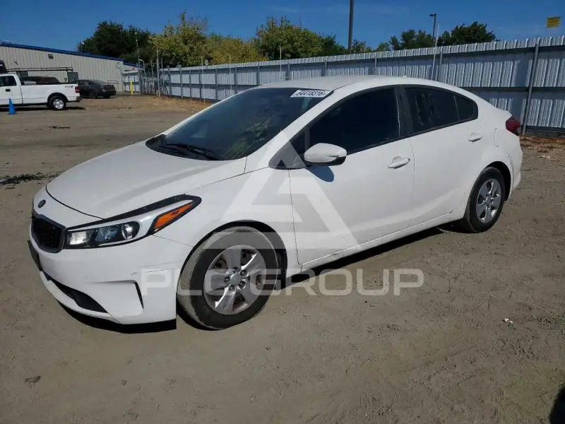 2017 KIA Forte photo