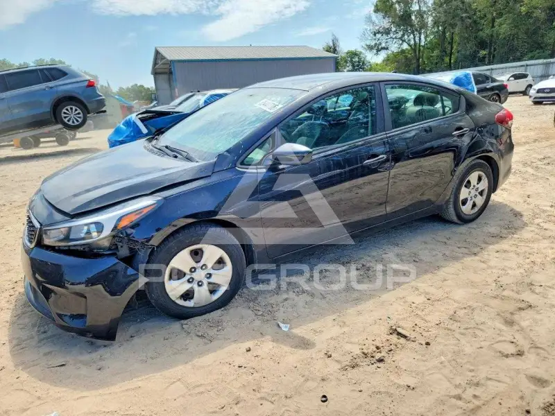 2017 KIA Forte фото