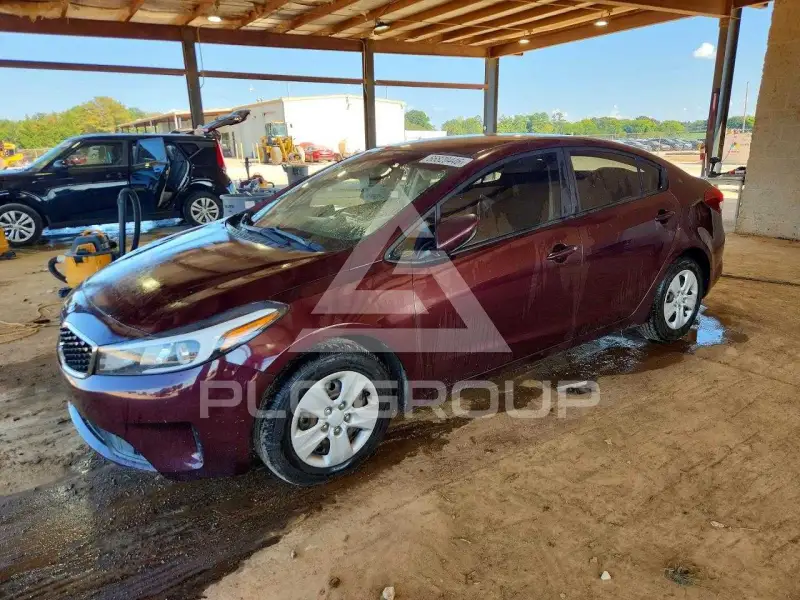2017 KIA Forte фото