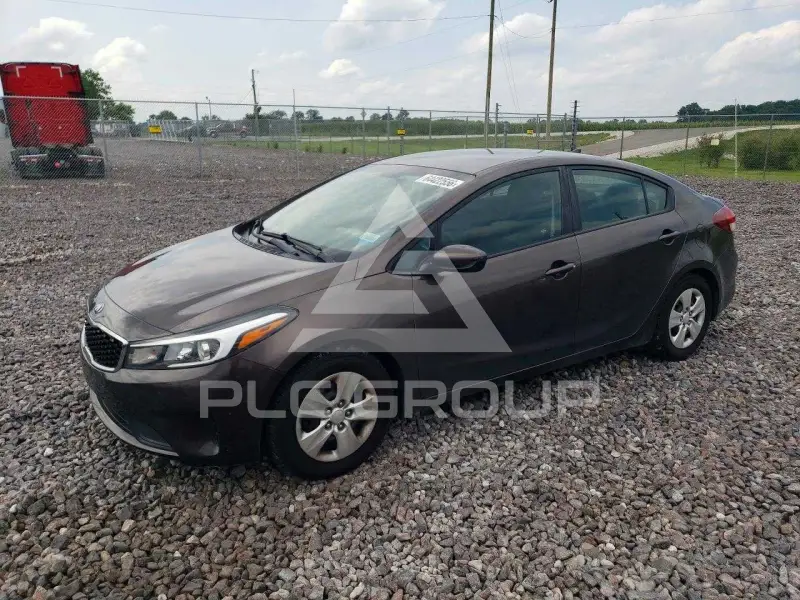 2017 KIA Forte photo