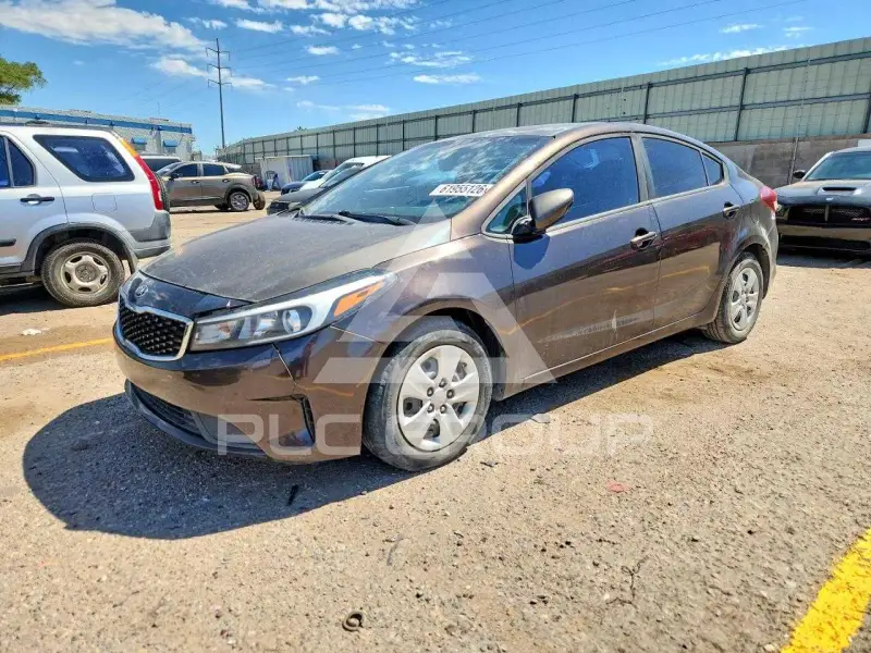 2017 KIA Forte фото
