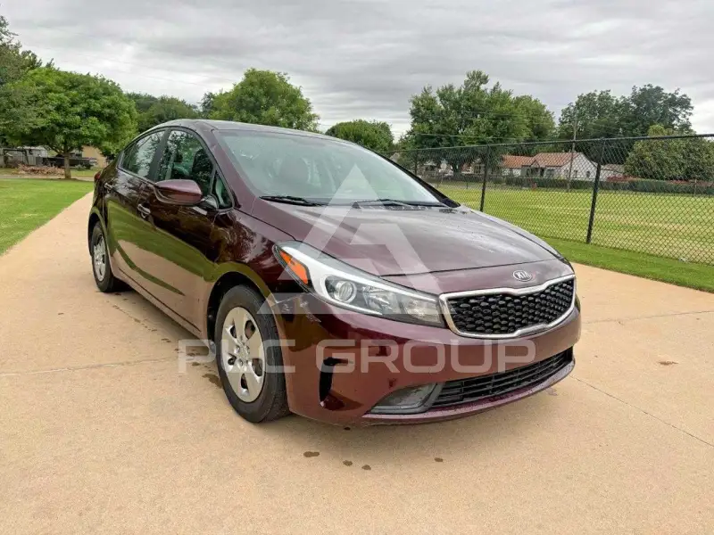 2017 KIA Forte фото