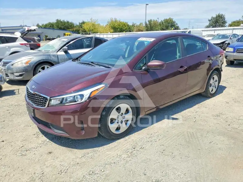 2017 KIA Forte фото