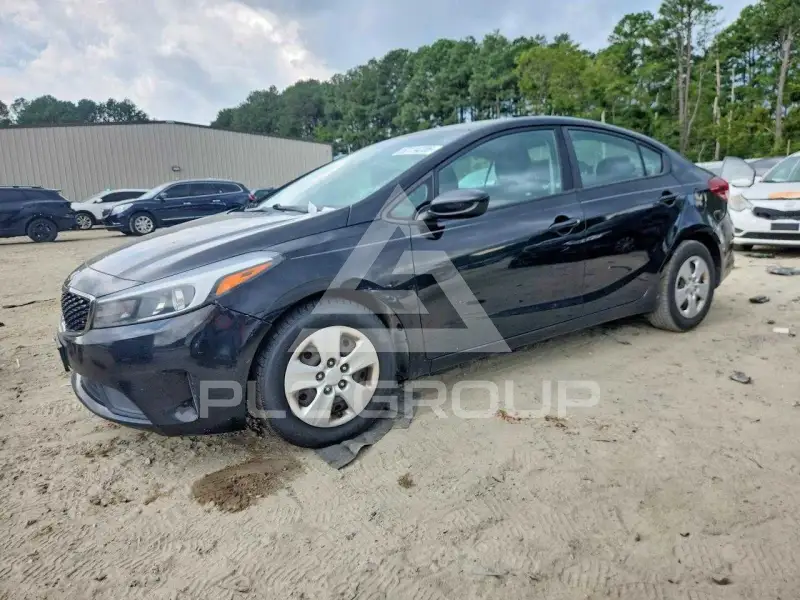 2017 KIA Forte фото