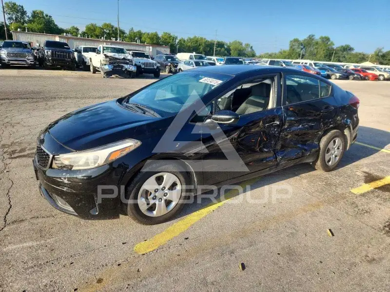 2017 KIA Forte фото