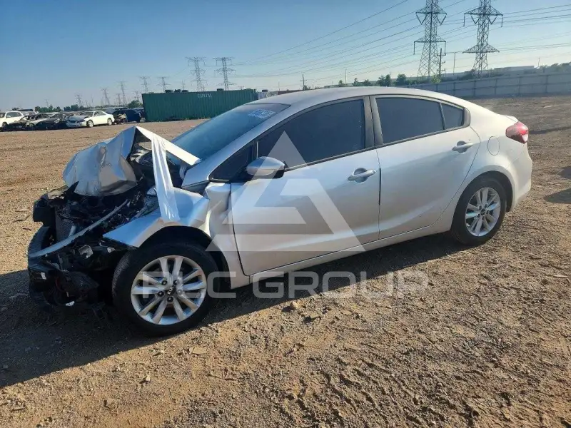 2017 KIA Forte фото
