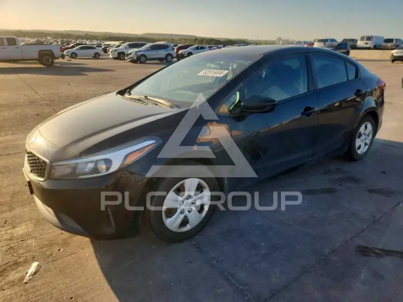 2017 KIA Forte photo