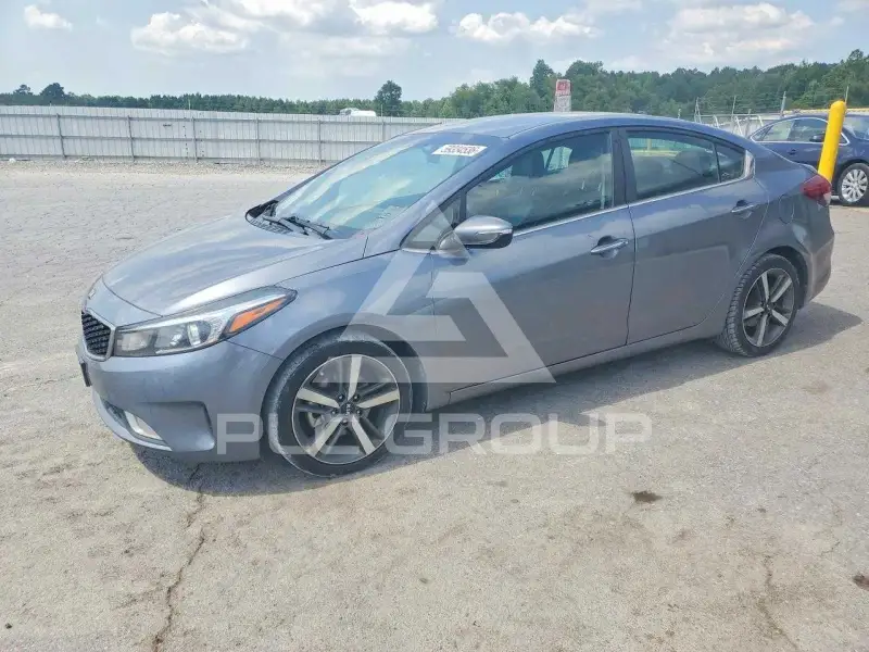2017 KIA Forte фото