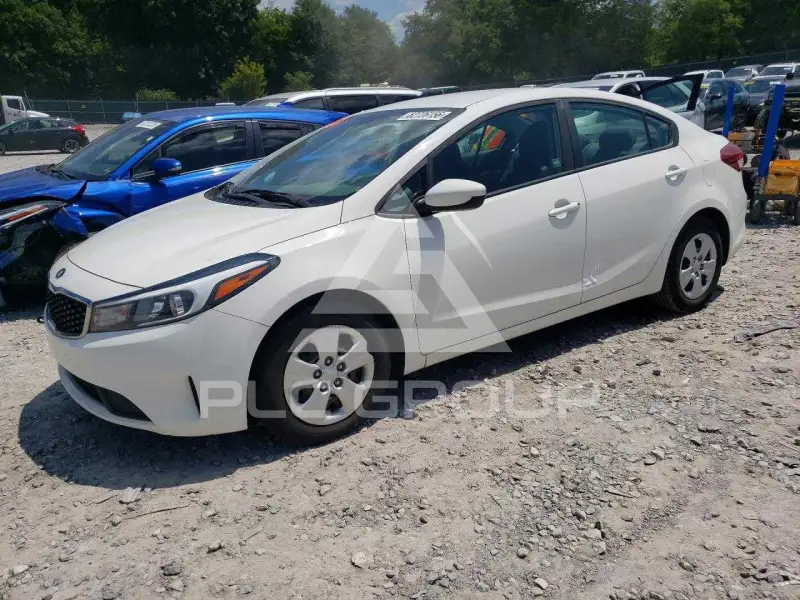 2017 KIA Forte photo
