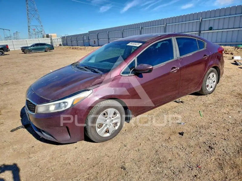2017 KIA Forte фото