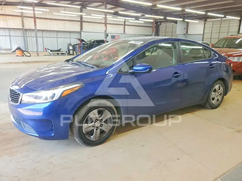 2017 KIA Forte фото