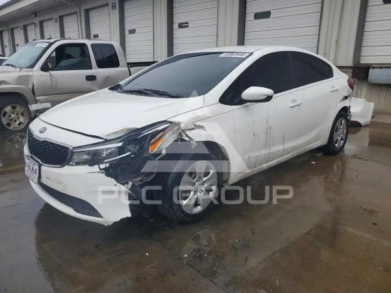 2017 KIA Forte photo