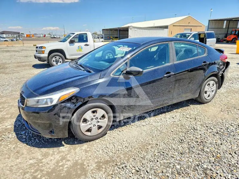 2017 KIA Forte фото