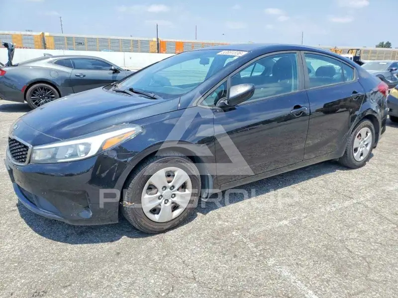 2017 KIA Forte фото