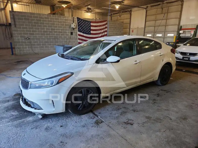 2017 KIA Forte фото