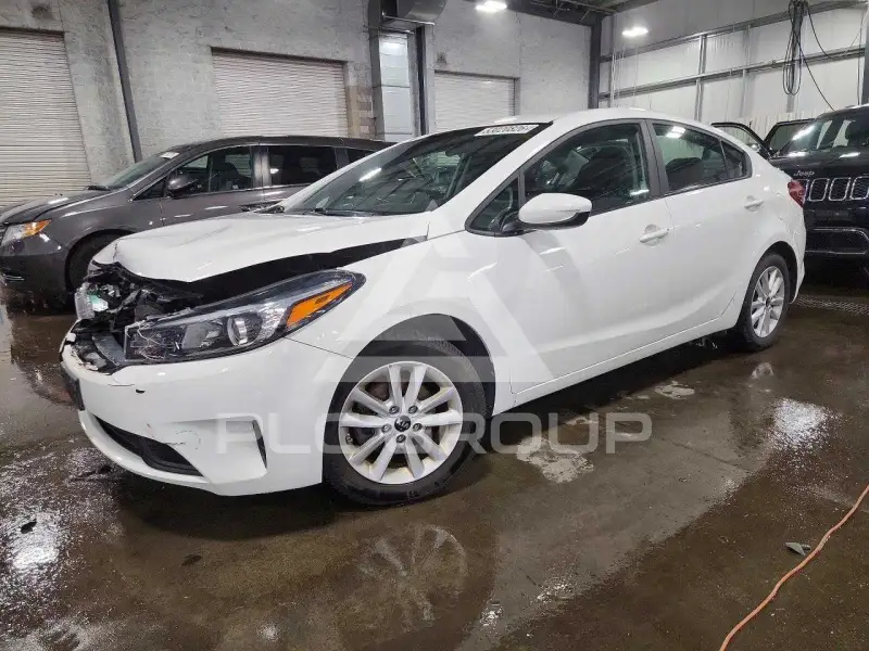2017 KIA Forte фото