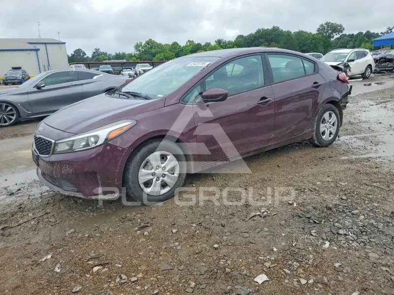 2017 KIA Forte фото